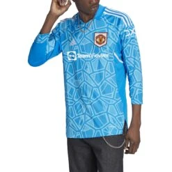 ADIDAS Maillot De Gardien Domicile Manchester United 2022/23 -Sport Vêtements Magasin adidas h64059 5 apparel on model front view white xo