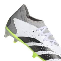 Chaussures De Football Enfant Adidas Predator Accuracy.3 SG -Sport Vêtements Magasin adidas ie9489 7 footwear photography detail view 1 white