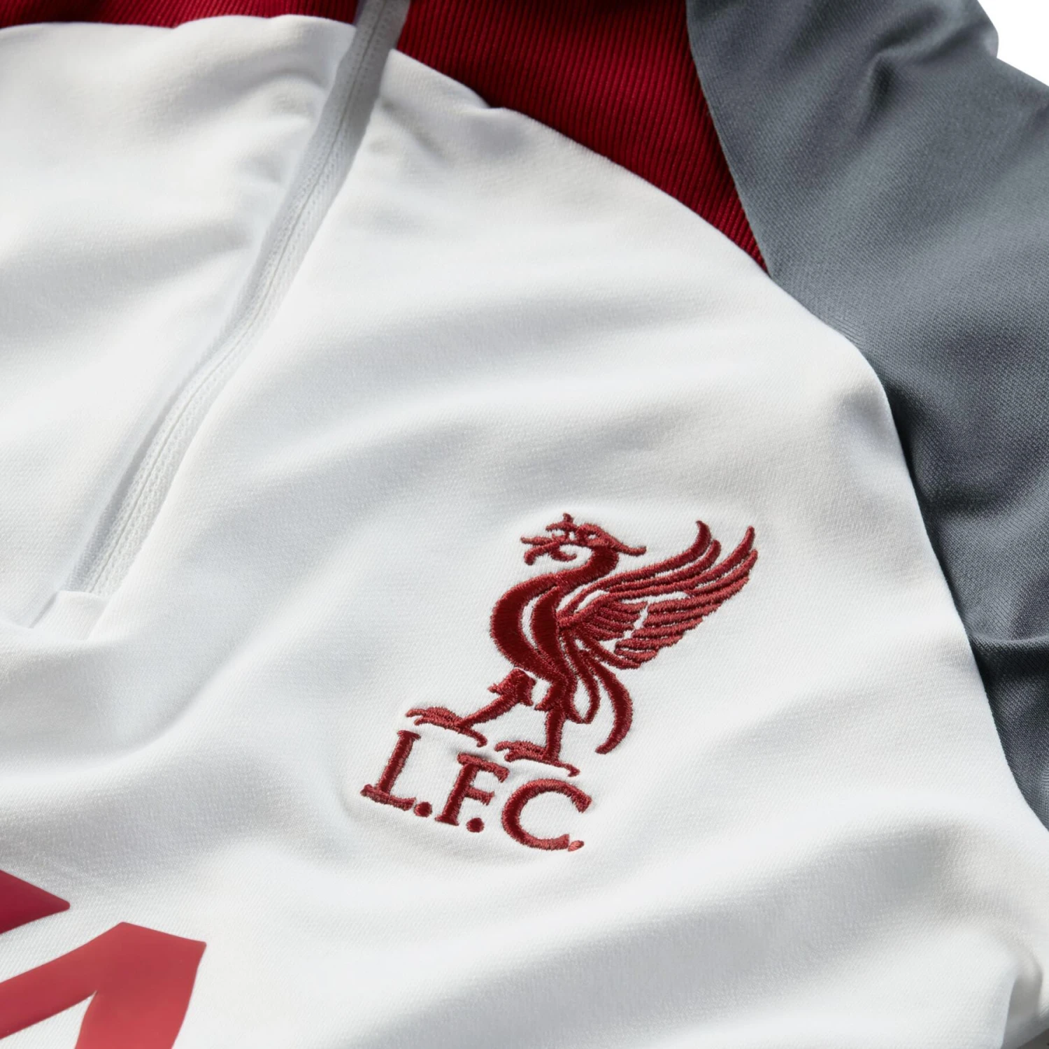 Nike Haut Training Enfant Liverpool Strike 2022/23 8 Nike Haut Training Enfant Liverpool Strike 2022/23 – Image 6