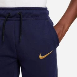 Nike Jogging Enfant PSG 2023/24 -Sport Vêtements Magasin nike dv4847 498 phsym001 xx